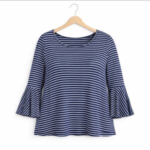 Bobeau Blue Striped Tunic Top With Bell Sleeves And Keyhole Back Plus Sz 2X
